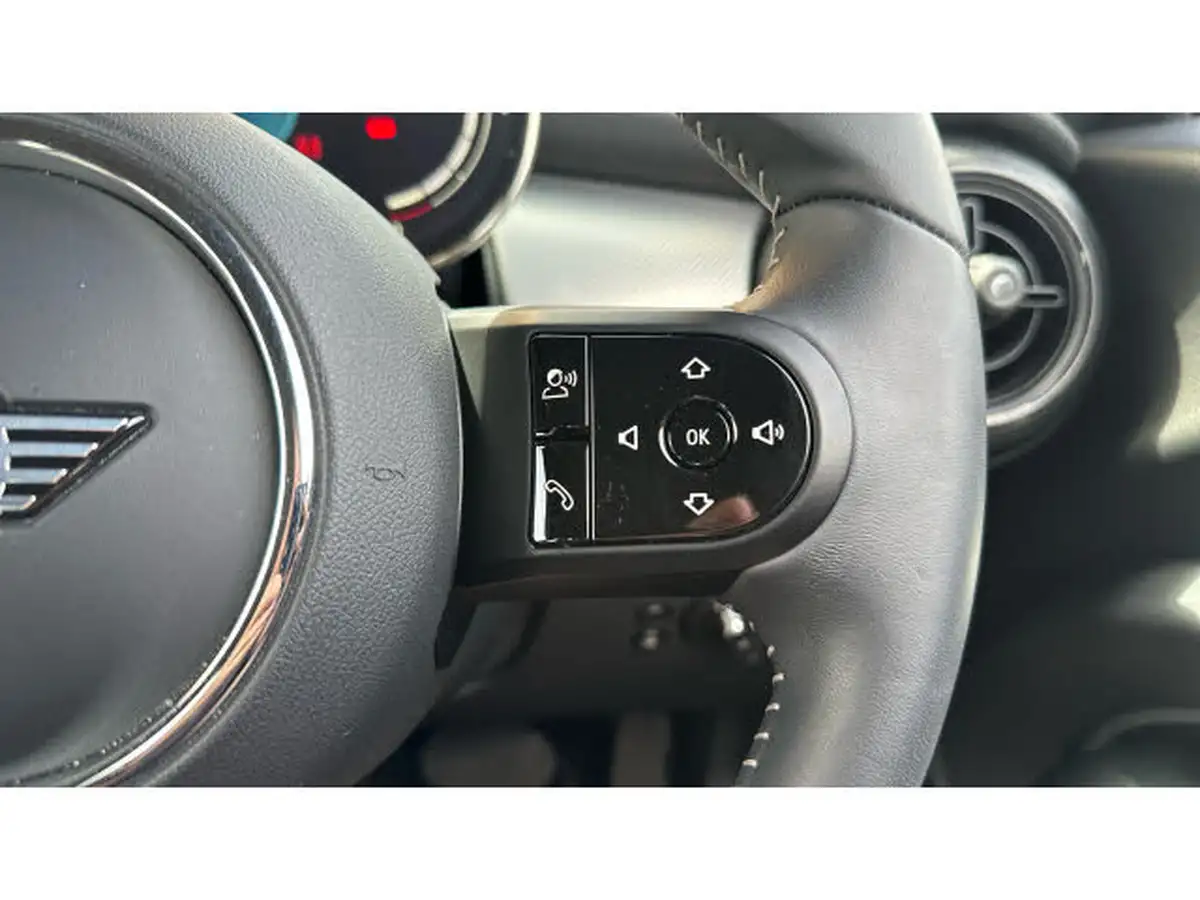 2022-mini-cooper-15-cooper-exclusive-premium-hatchback-3d-auto-big-17