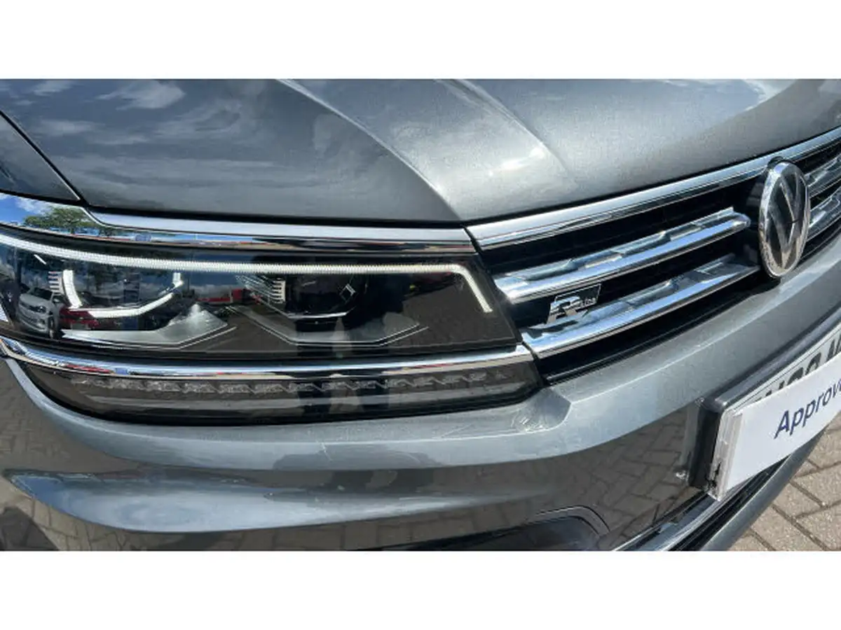 2020-volkswagen-tiguan-20tdi-r-line-tech-150ps-dsg-big-34