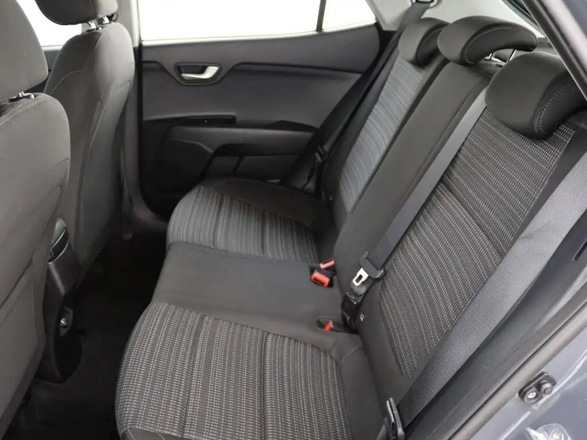 2021-kia-stonic-10-t-gdi-2-99bhp-dct-big-15