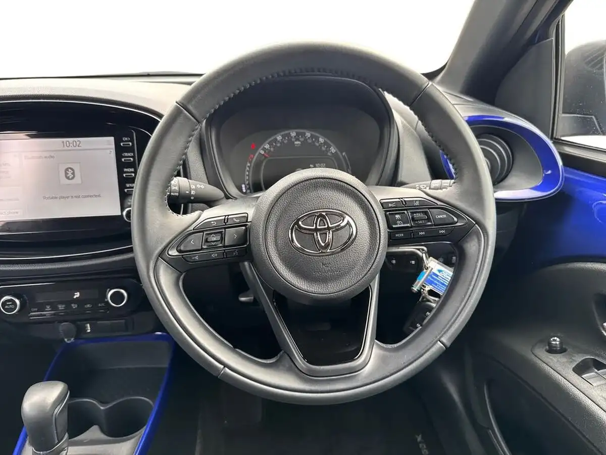 2022-toyota-aygo-x-10-vvt-i-edge-cvt-big-16