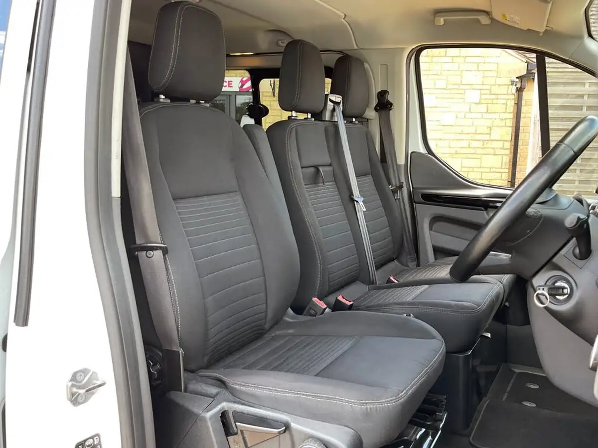 2023-ford-transit-custom-20tdci-320-l2h1-limited-170pseu6dt-double-cab-in-van-1997cc-auto-big-7