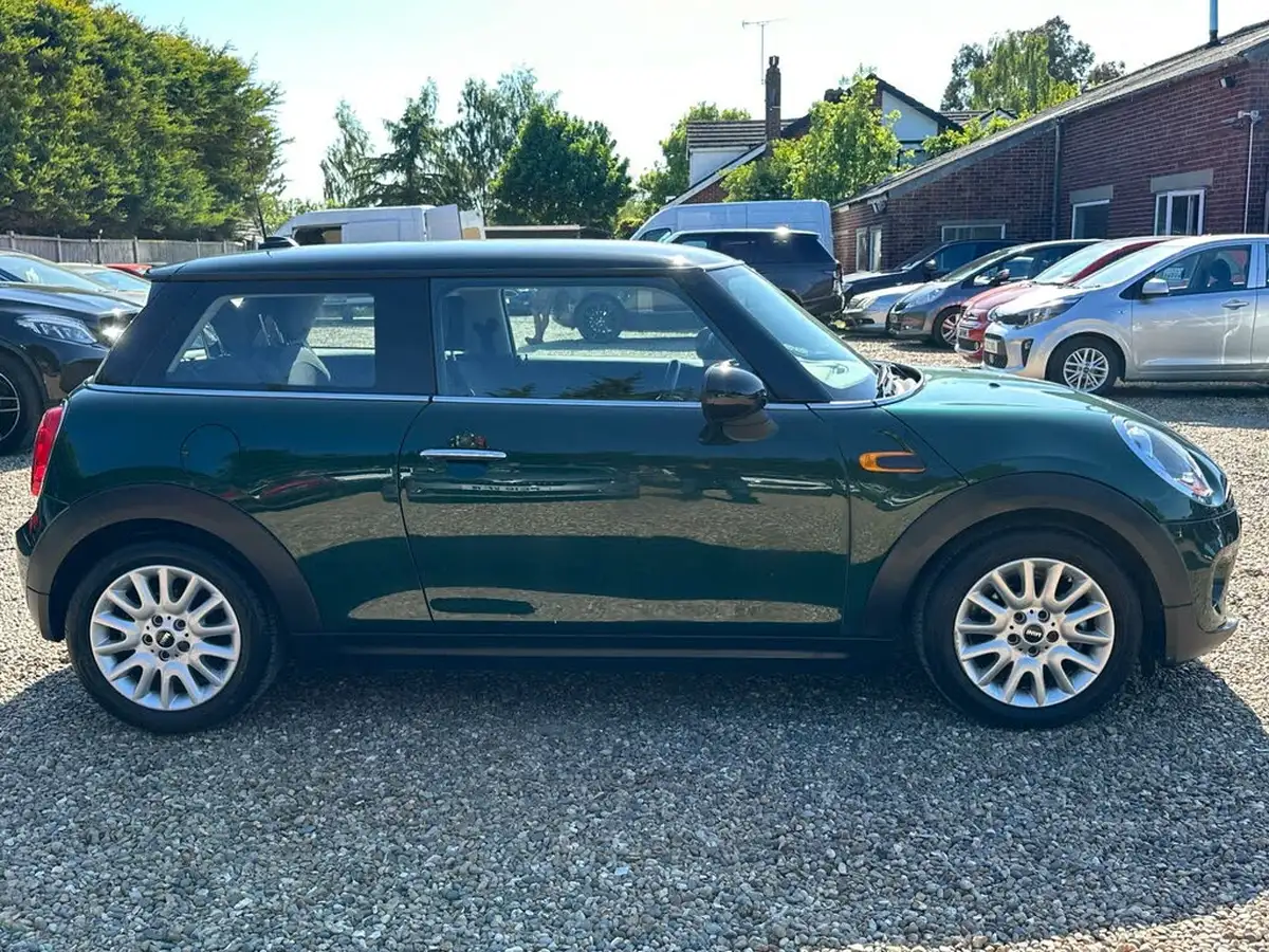 2016-mini-cooper-15-cooper-ss-hatchback-3d-auto-big-5