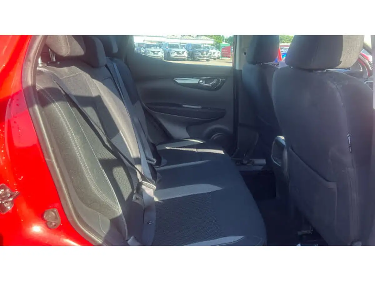 2020-nissan-qashqai-13-dig-t-acenta-premium-140ps-big-15