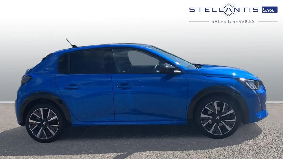 2020-peugeot-208-12-puretech-gt-line-100bhp-eat8-big-1