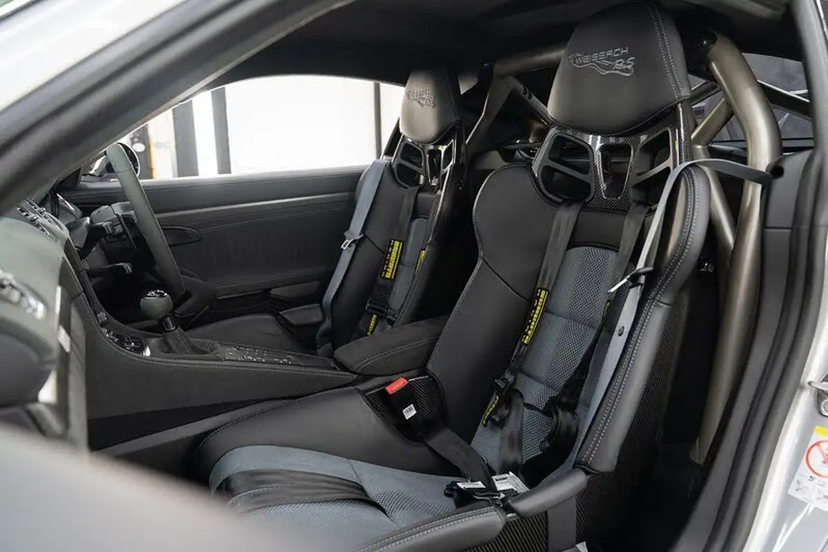 2023-porsche-cayman-718-40-cayman-gt4-rs-big-17