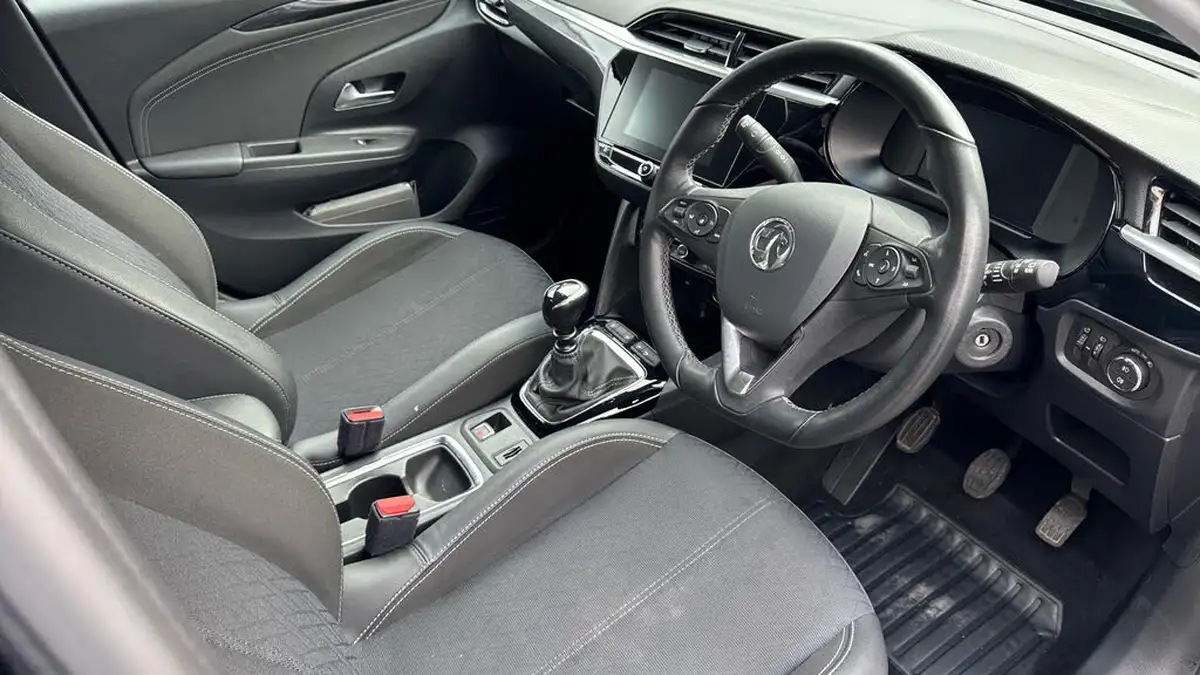 2022-vauxhall-corsa-12-turbo-elite-edition-big-10