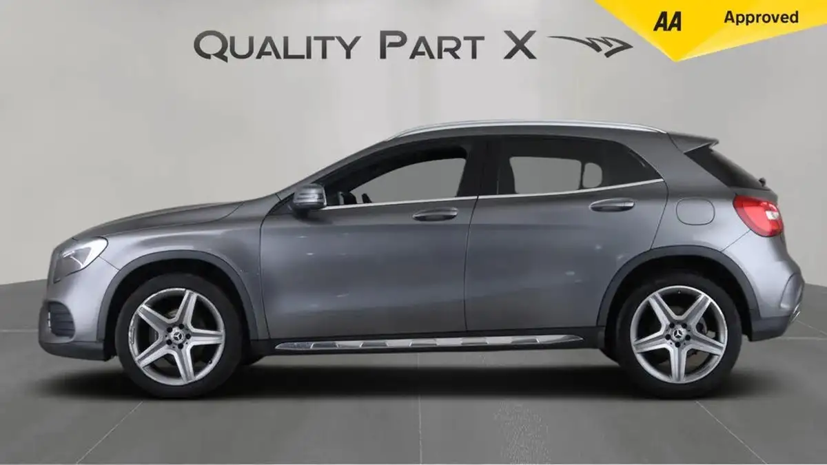 2018-mercedes-benz-gla-class-16-gla-200-amg-line-156ps-7g-dct-big-3