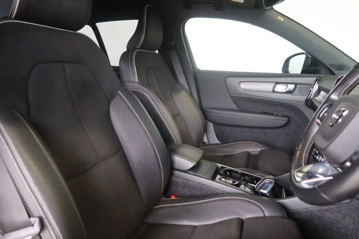 2021-volvo-xc40-15-t3-r-design-161bhp-auto-big-11