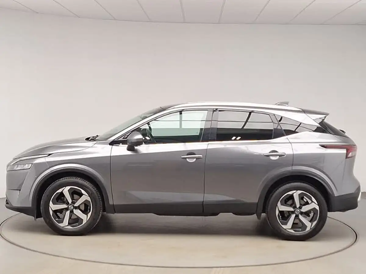 2022-nissan-qashqai-13-dig-t-n-connecta-160ps-auto-big-3