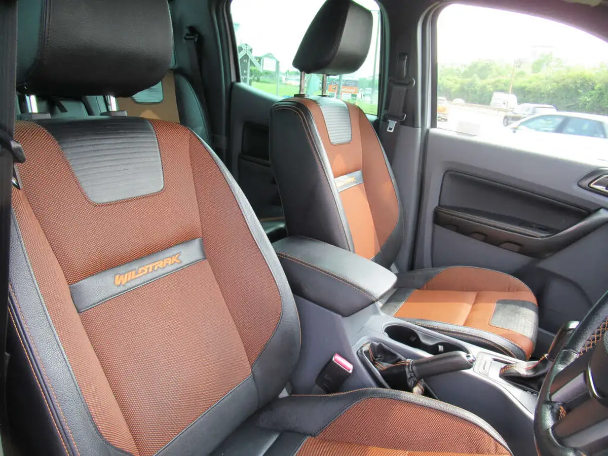 2019-ford-ranger-32td-wildtrak-32-duratorq-200pseu6dt-pickup-auto-big-15
