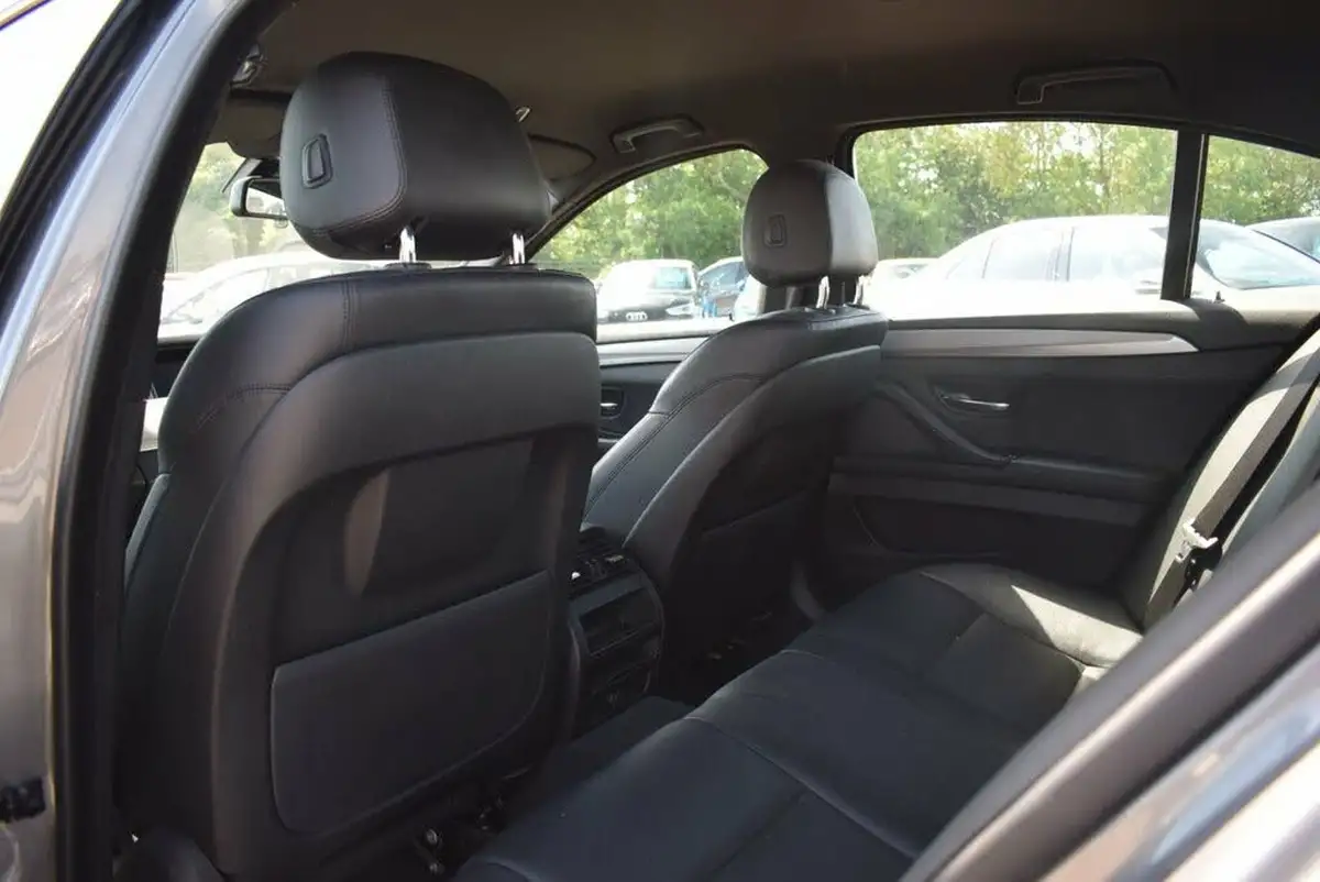 2016-bmw-5-series-20td-520d-m-sport-188bhp-saloon-4d-auto-big-16