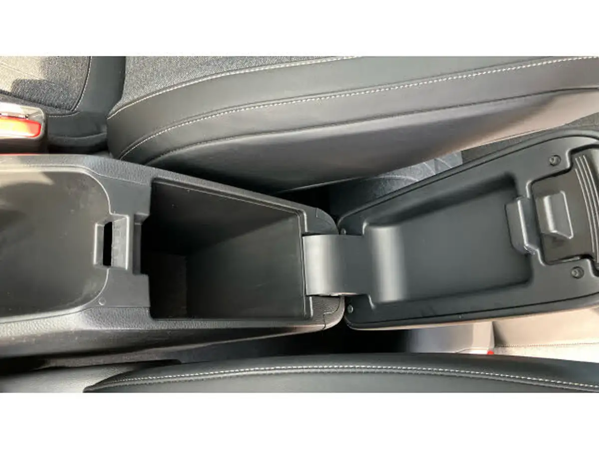 2023-honda-jazz-15-i-mmd-sr-big-12