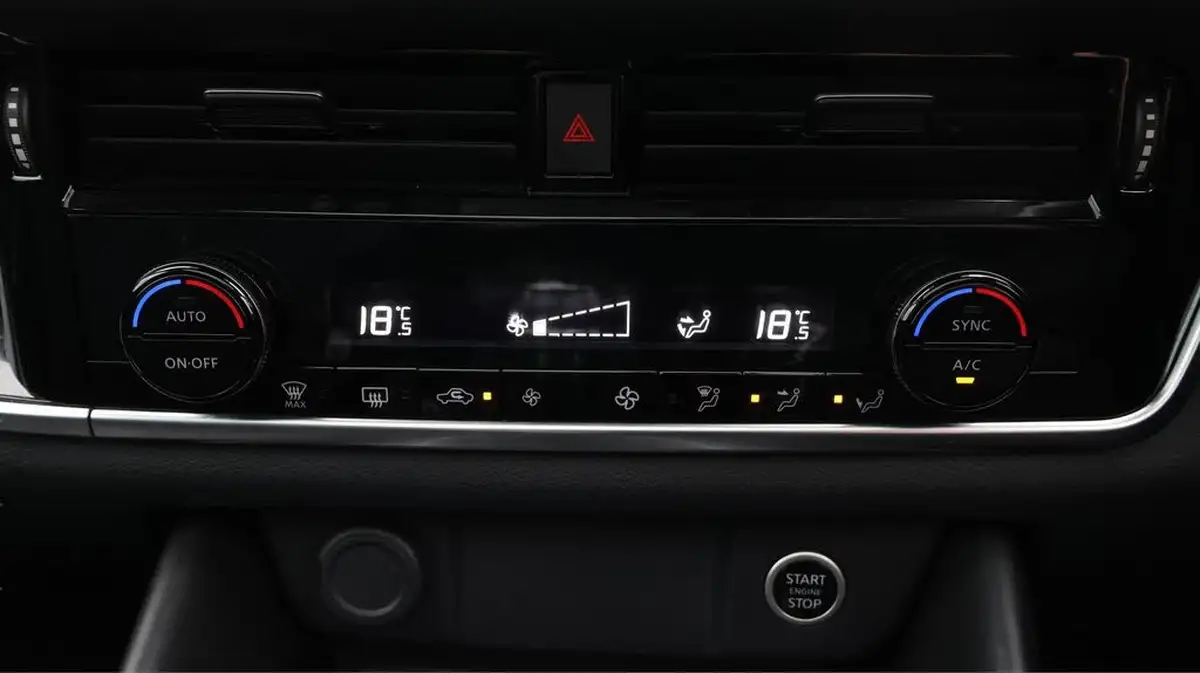 2022-nissan-qashqai-13-dig-t-n-connecta-140ps-big-12