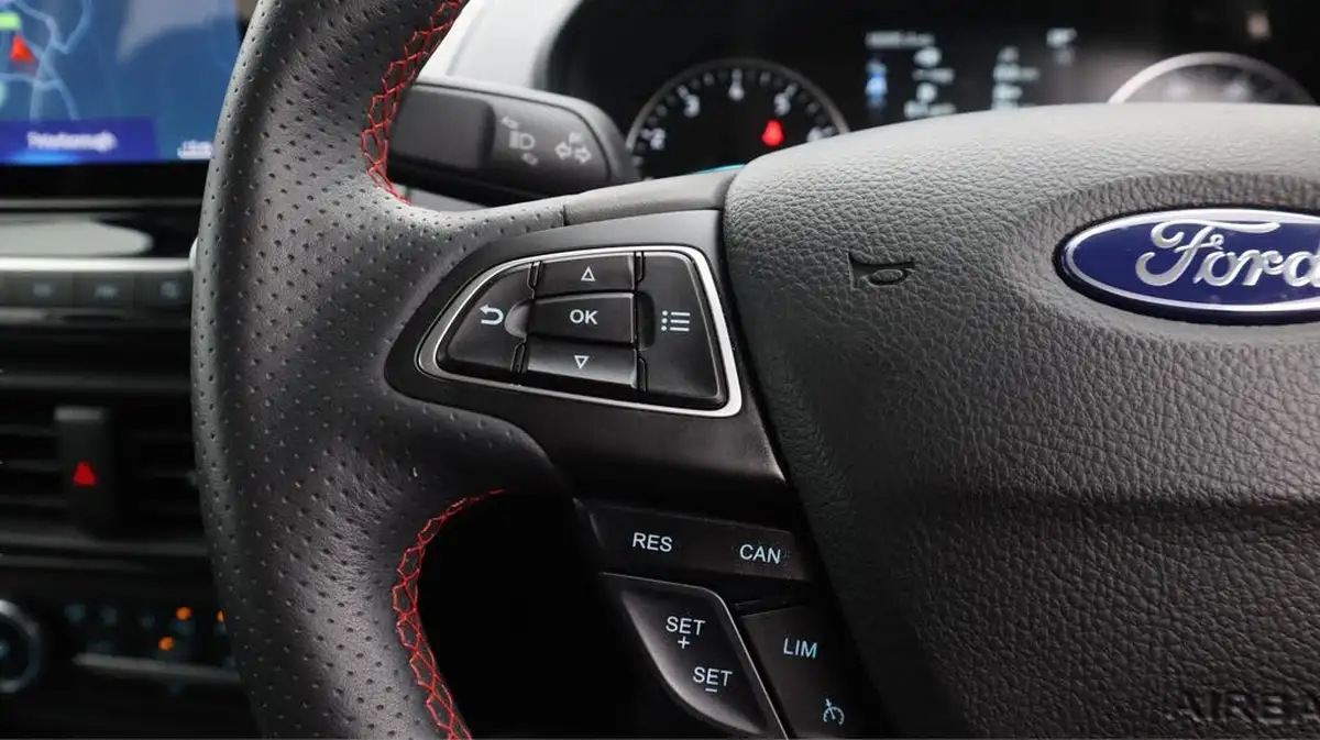 2022-ford-ecosport-10t-st-line-140ps-big-25