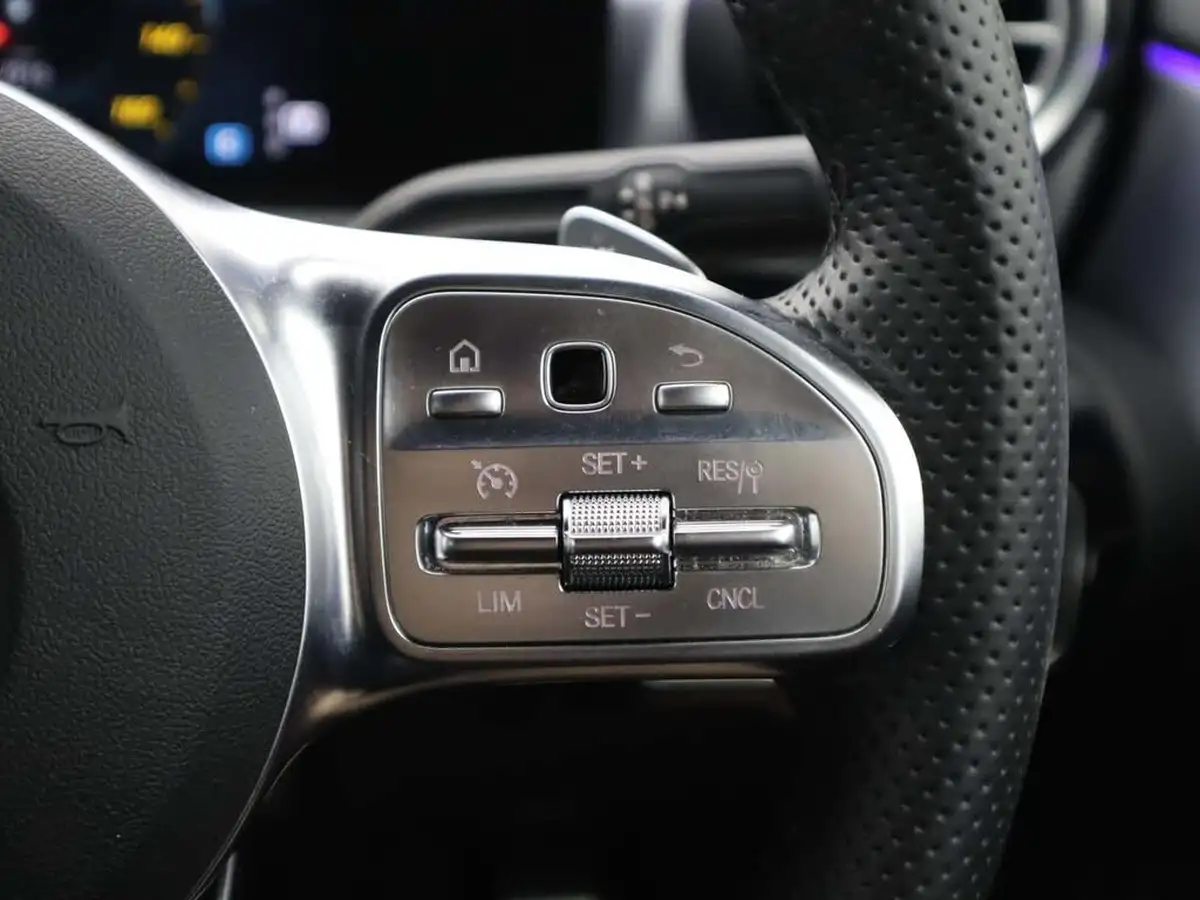 2022-mercedes-benz-a-class-13-a180-amg-line-executive-edition-hatchback-5d-7g-dct-big-20
