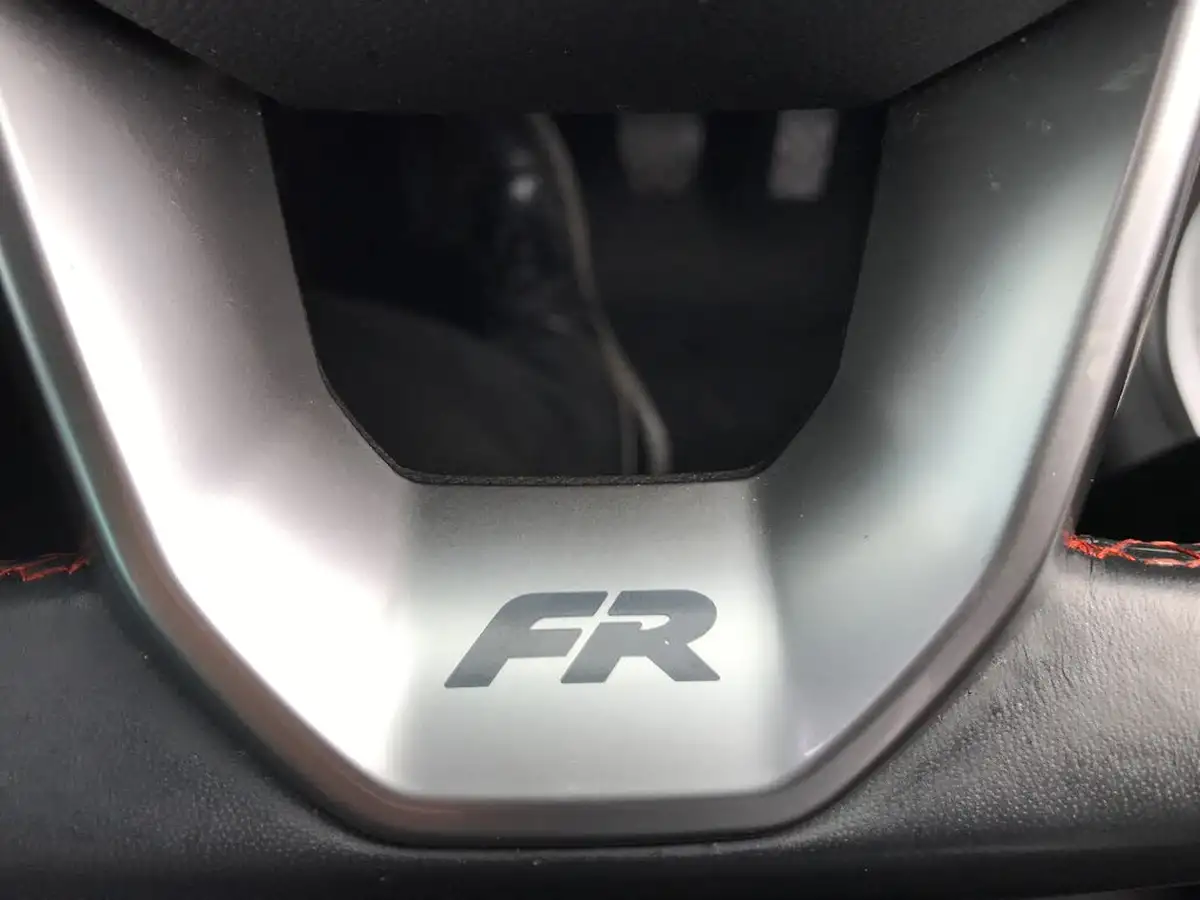 2022-seat-leon-10-tsi-evo-fr-hatchback-big-23