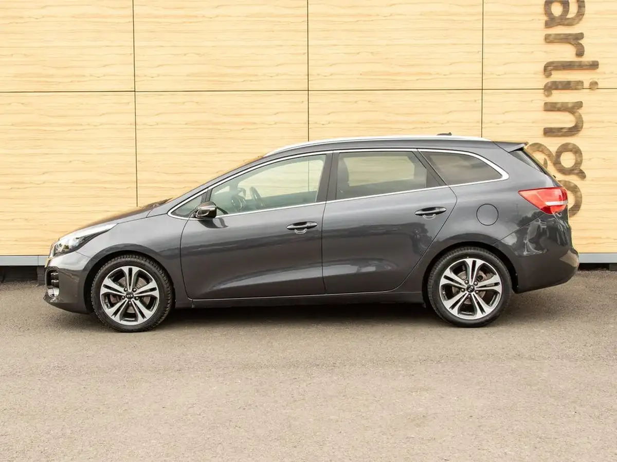 2016-kia-ceed-16crdi-gt-line-sportswagon-dct-big-12