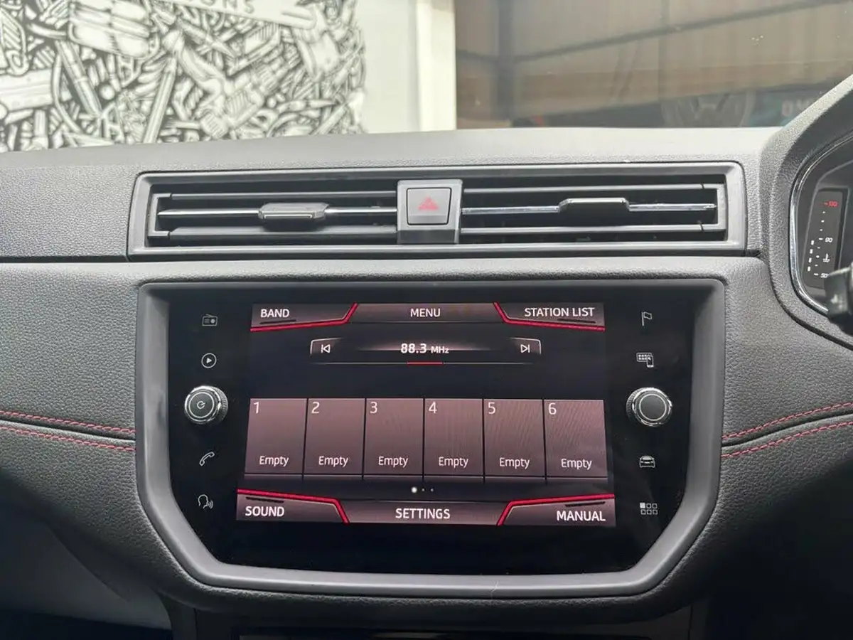 2019-seat-arona-10-tsi-fr-sport-ss-dsg-big-21
