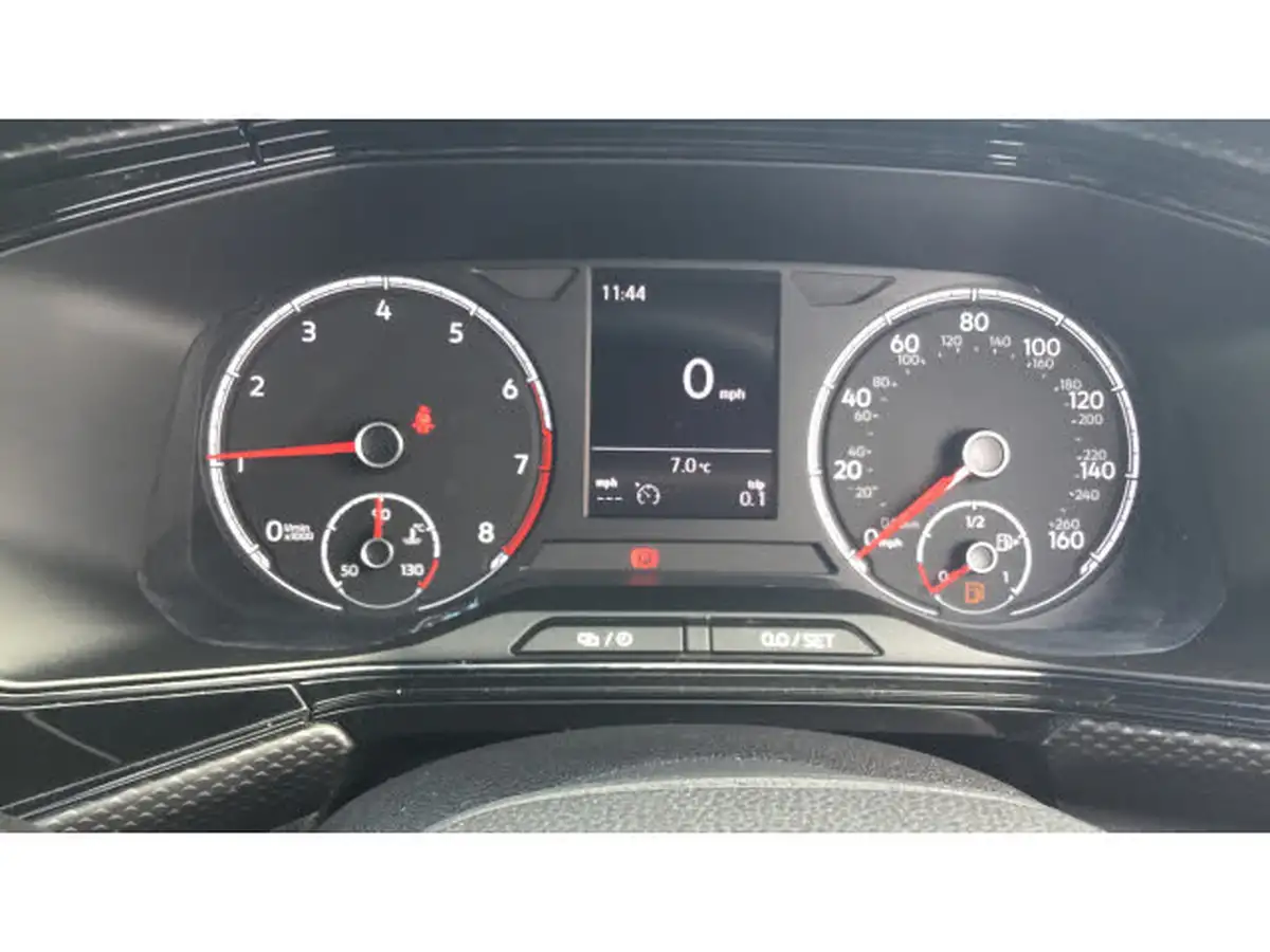 2019-volkswagen-t-cross-10-tsi-se-115ps-big-16