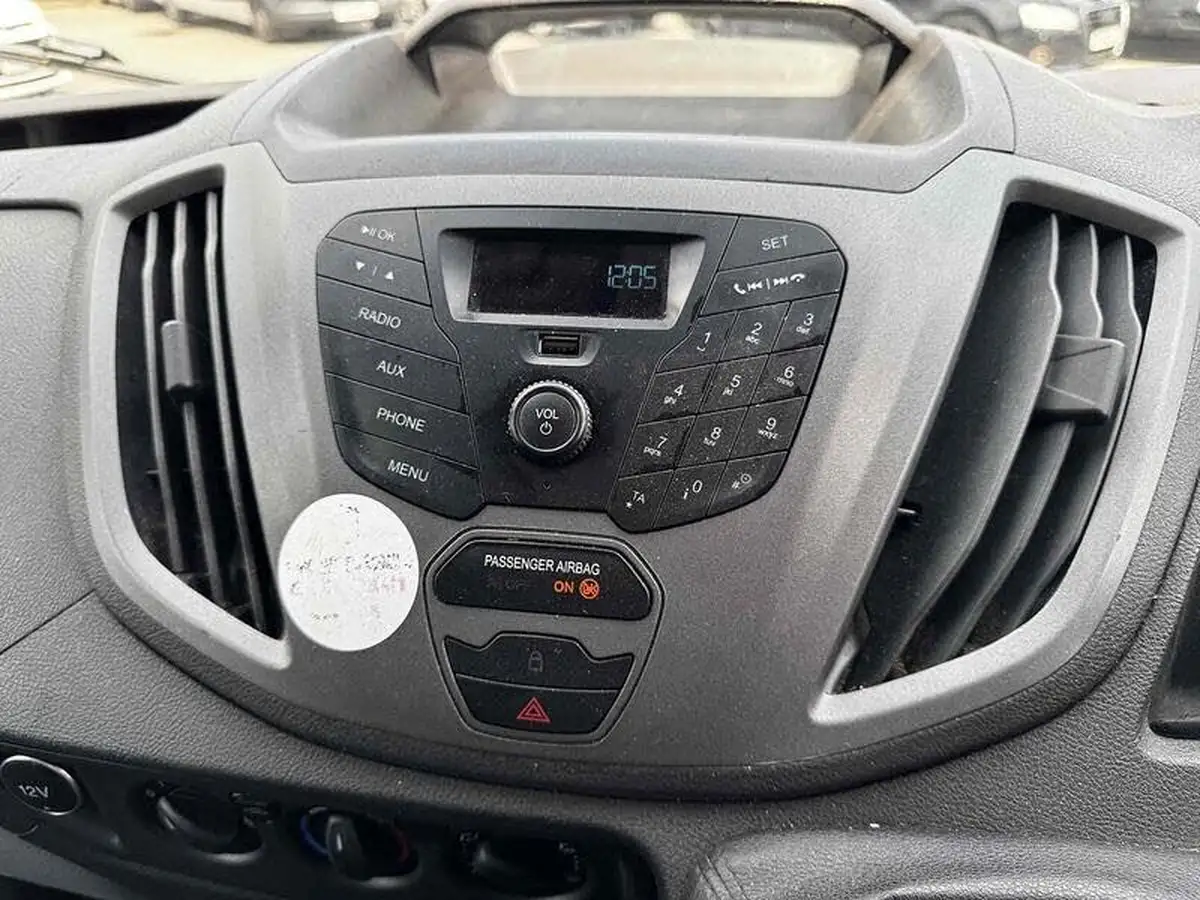 2018-ford-transit-20tdci-350-l2h3-170pseu6-rwd-panel-van-big-35