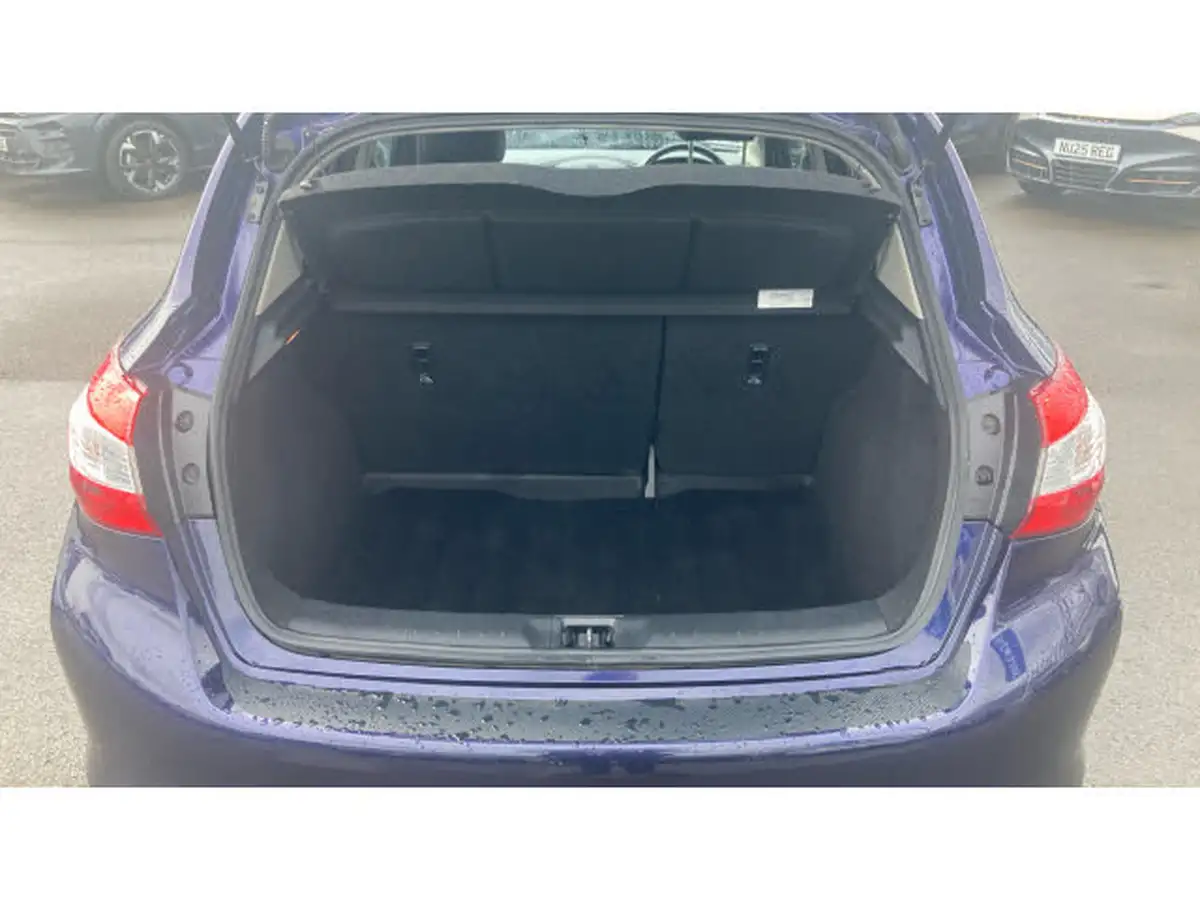 2017-nissan-pulsar-15dci-tekna-big-3