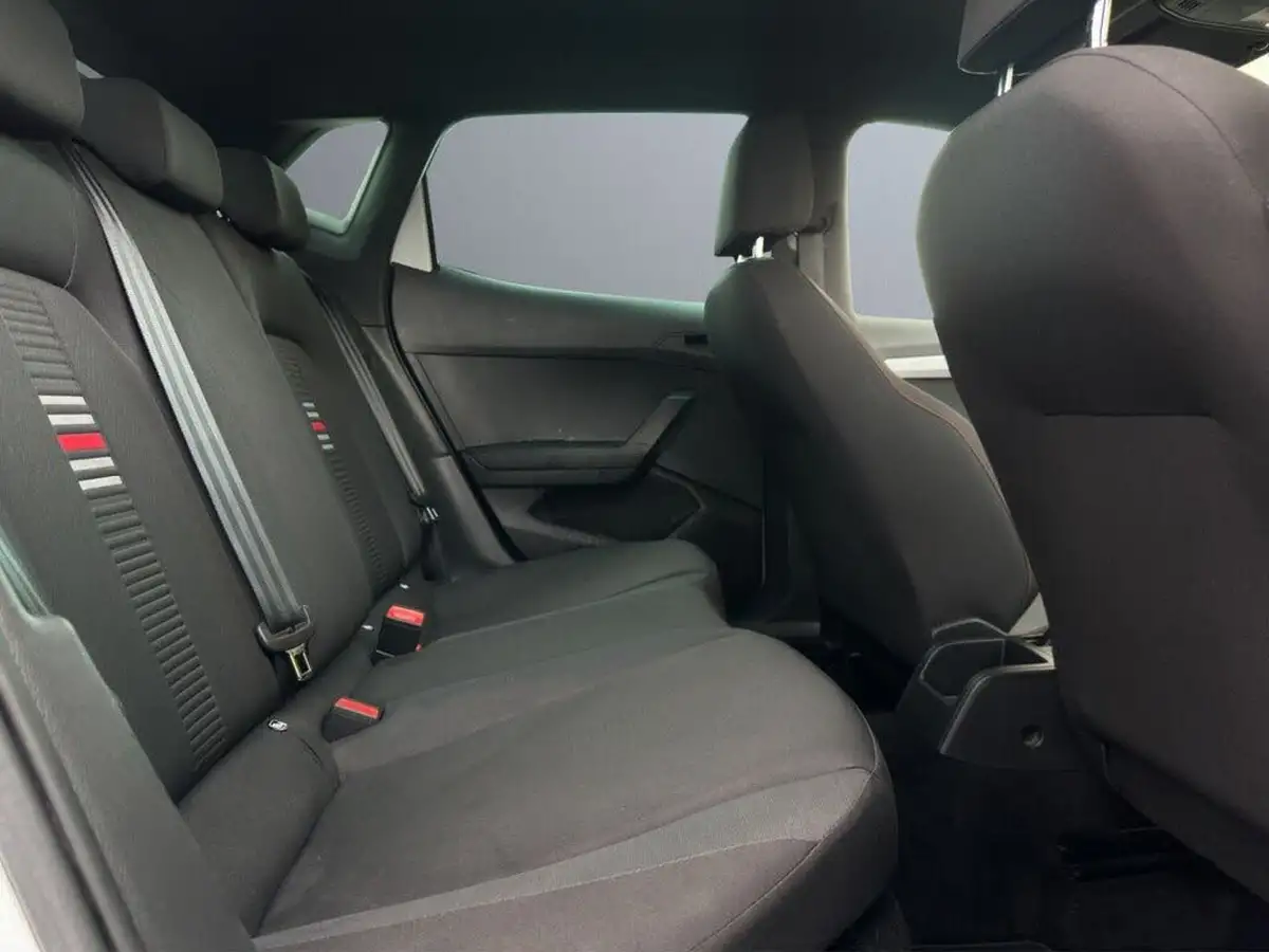 2021-seat-ibiza-10-tsi-fr-110ps-big-13