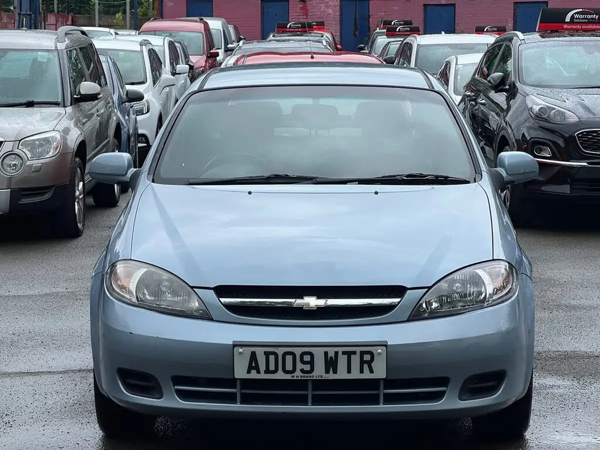 2009-chevrolet-lacetti-16-sx-hatchback-big-1