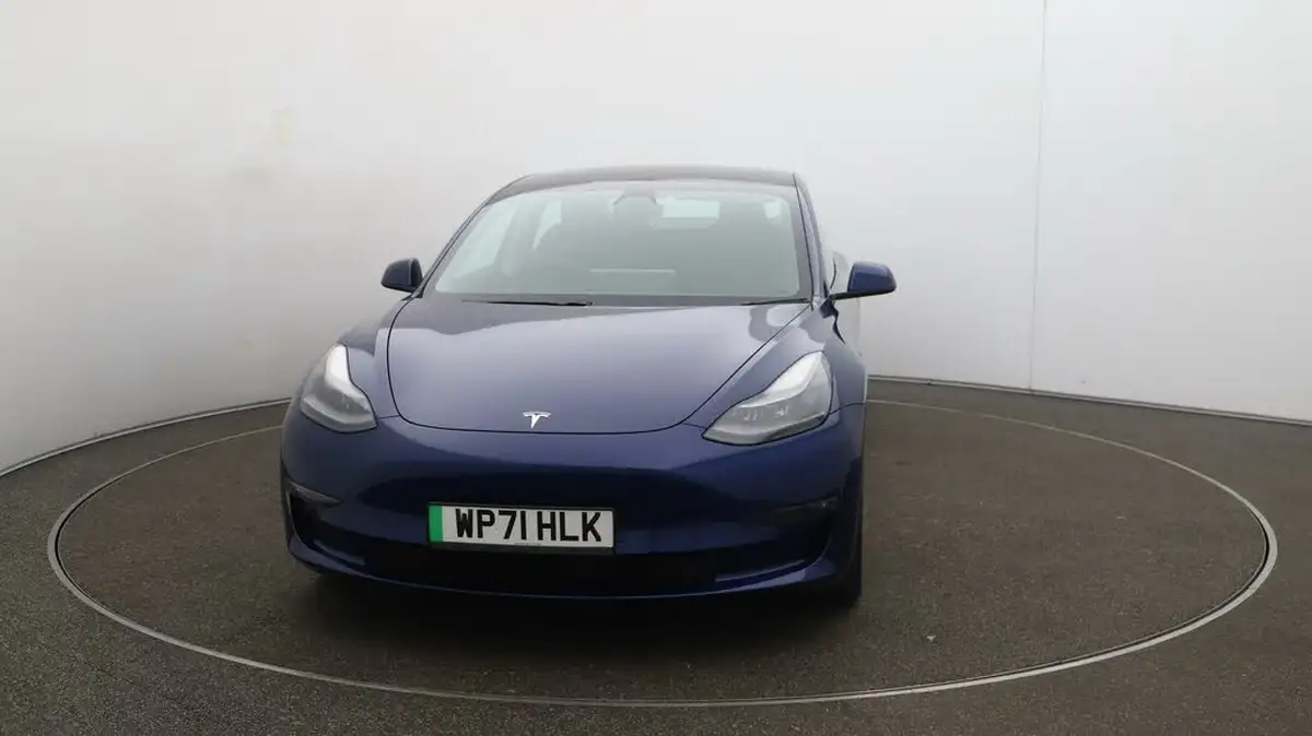 2021-tesla-model-3-e-long-range-awd-big-36