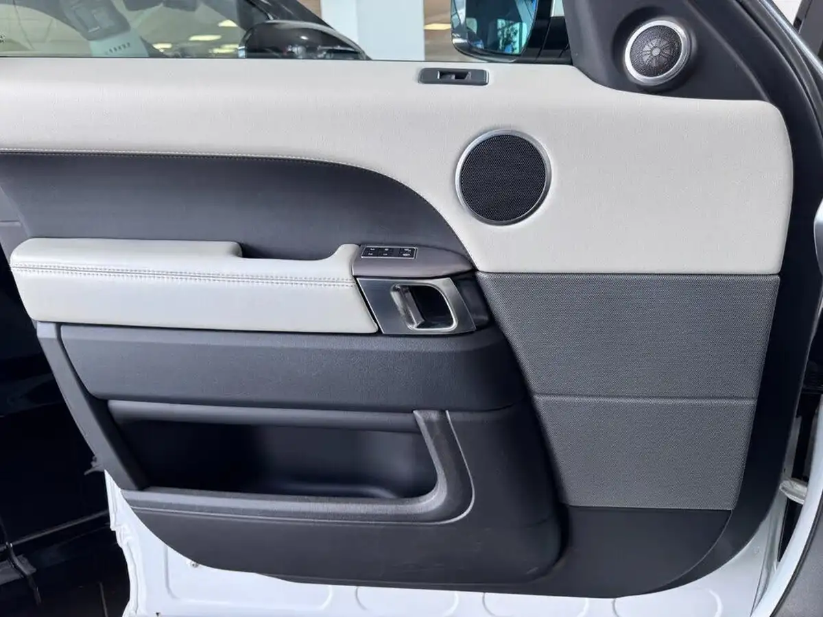 2015-land-rover-range-rover-sport-30-sd-v6-hse-292ps-4x4-big-28