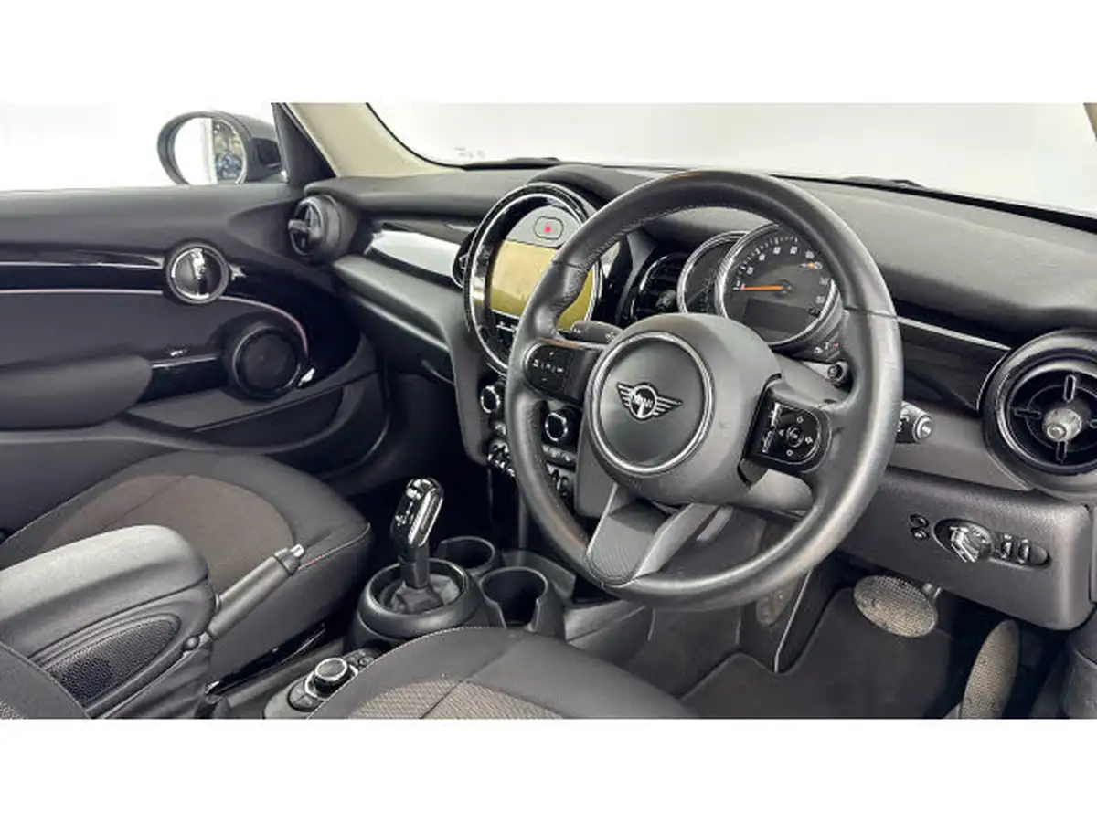 2022-mini-cooper-15-cooper-classic-hatchback-5d-auto-big-5