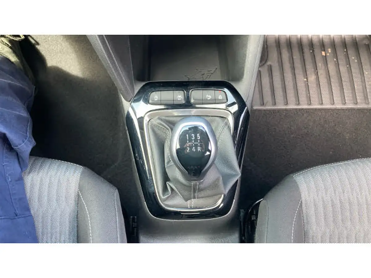 2020-vauxhall-corsa-12i-se-premium-big-20