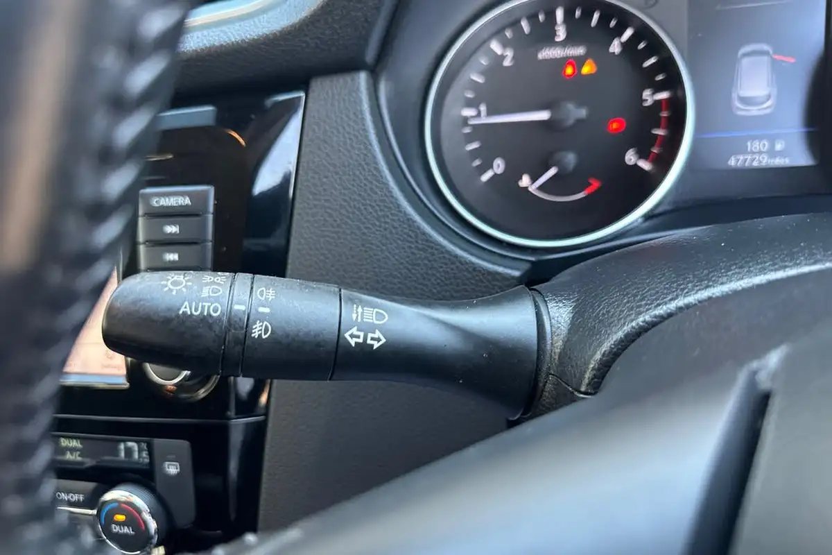 2019-nissan-qashqai-15dci-acenta-premium-heat-pack-big-33