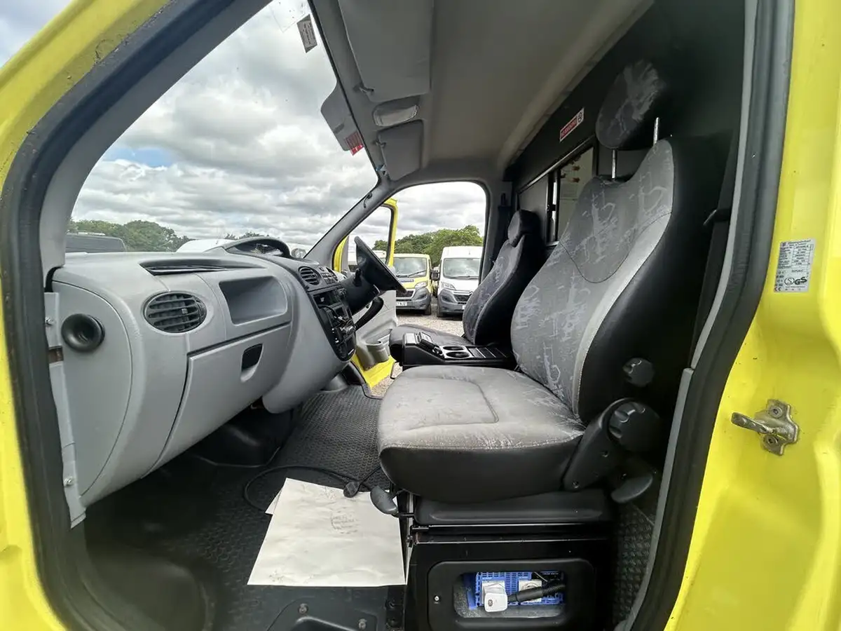 2009-ldv-maxus-25td-35t-lwb-25cdi-120ps-ex-high-roof-crew-van-3st-big-4