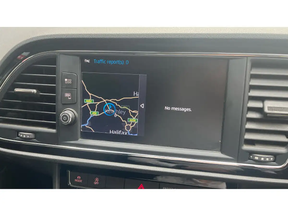 2018-seat-leon-14-tsi-fr-technology-hatchback-5d-big-23