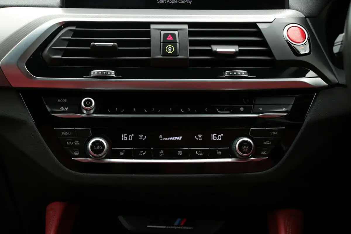 2021-bmw-x4-30-m-competition-sport-big-75