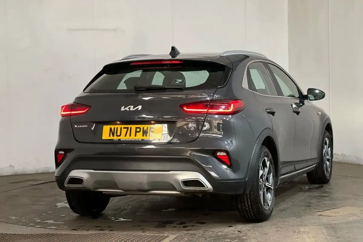 2021-kia-xceed-10-t-gdi-2-big-20