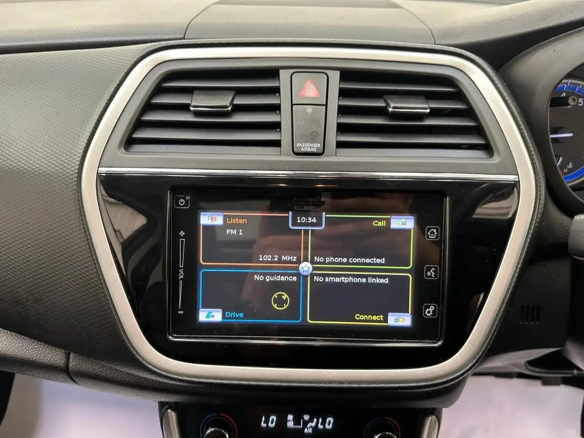 2016-suzuki-s-cross-16-sz5-big-10