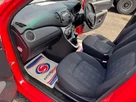 2011-hyundai-i10-12-style-76bhp-small-17