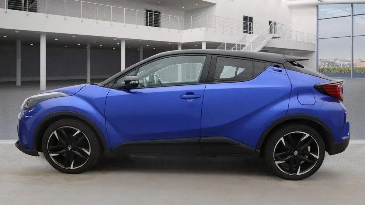 2022-toyota-c-hr-20-vvt-i-gr-sport-big-4