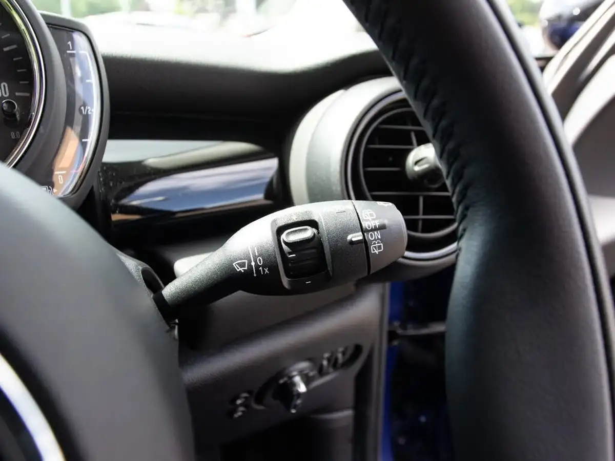 2018-mini-cooper-15-cooper-ss-hatchback-3d-auto-big-17