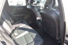2017-volvo-xc60-20td-d4-momentum-geartronic-small-23