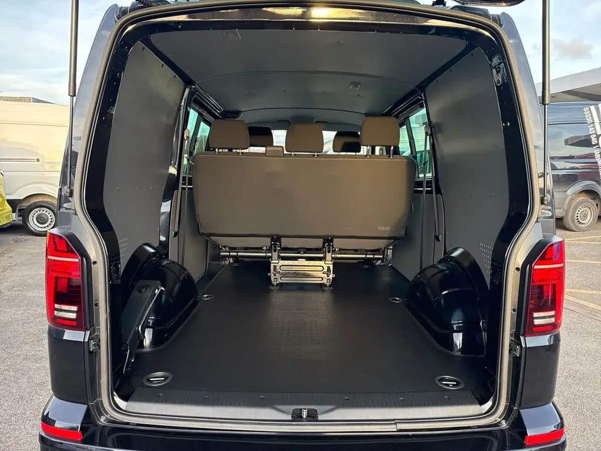 2024-volkswagen-transporter-big-11