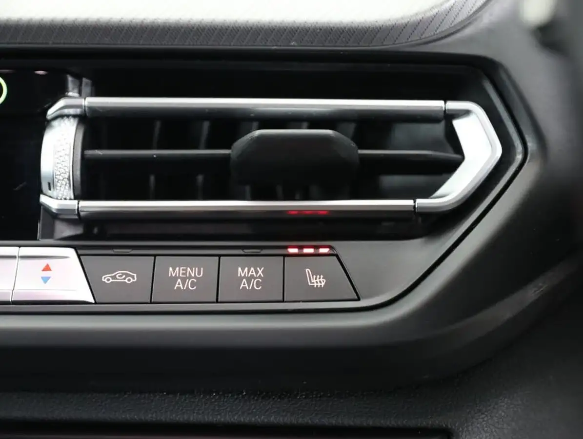 2022-bmw-2-series-15-218i-m-sport-coupe-4d-big-27