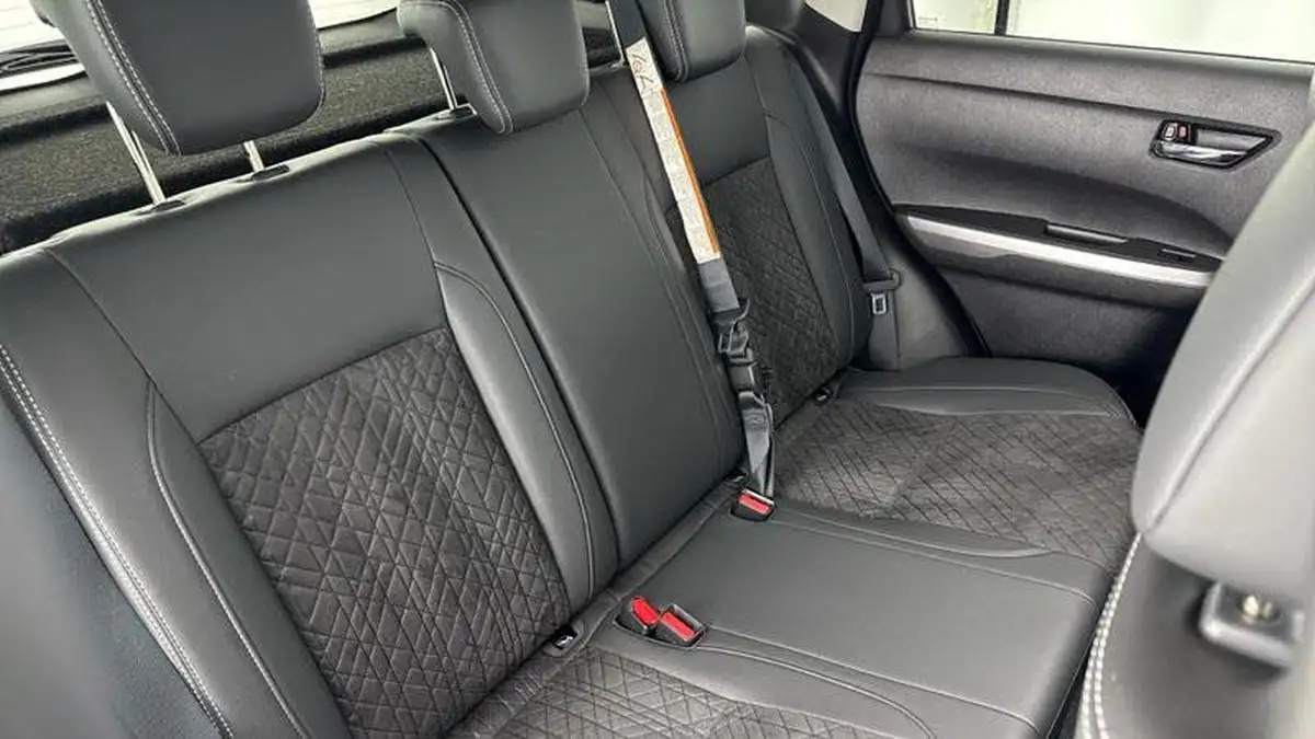 2019-suzuki-vitara-14-boosterjet-sz5-auto-big-21