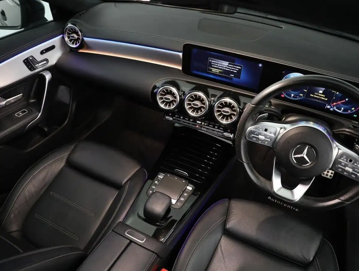 2020-mercedes-benz-cla-13-cla-180-amg-line-premium-plus-coupe-4d-big-35
