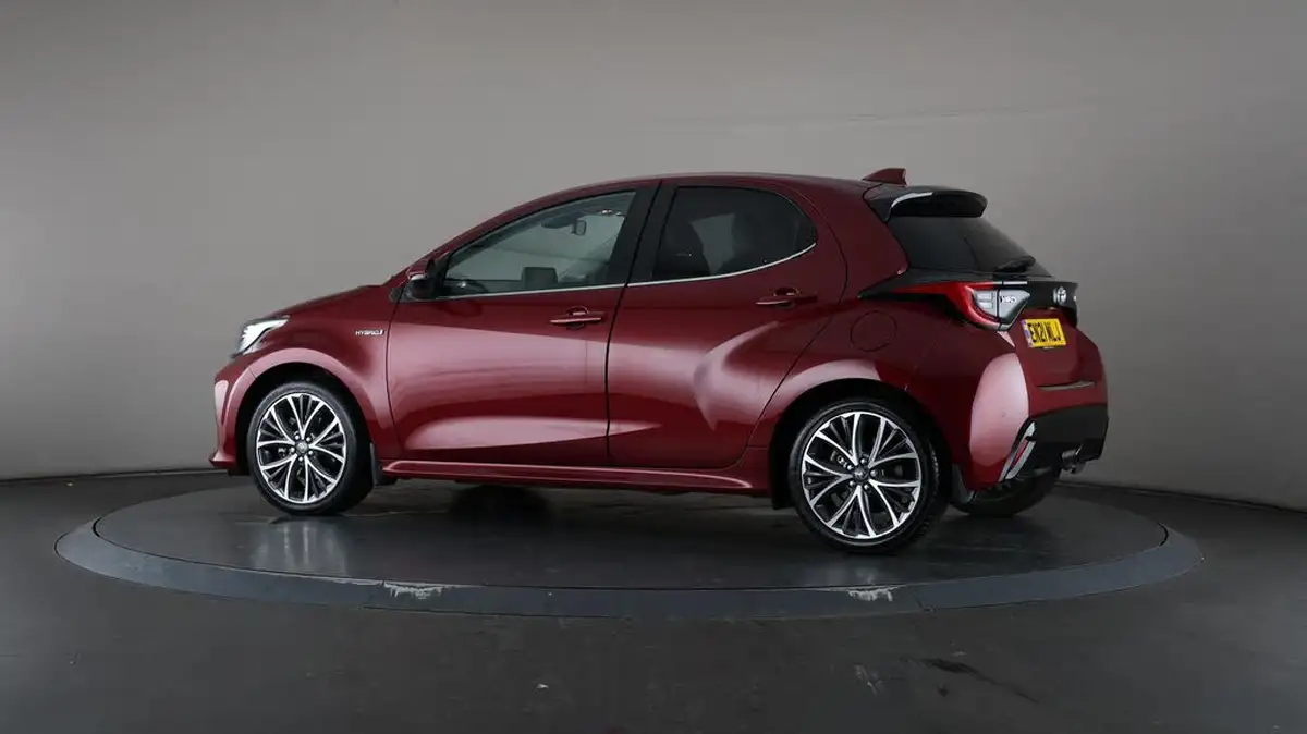 2021-toyota-yaris-15-vvt-i-excel-big-76
