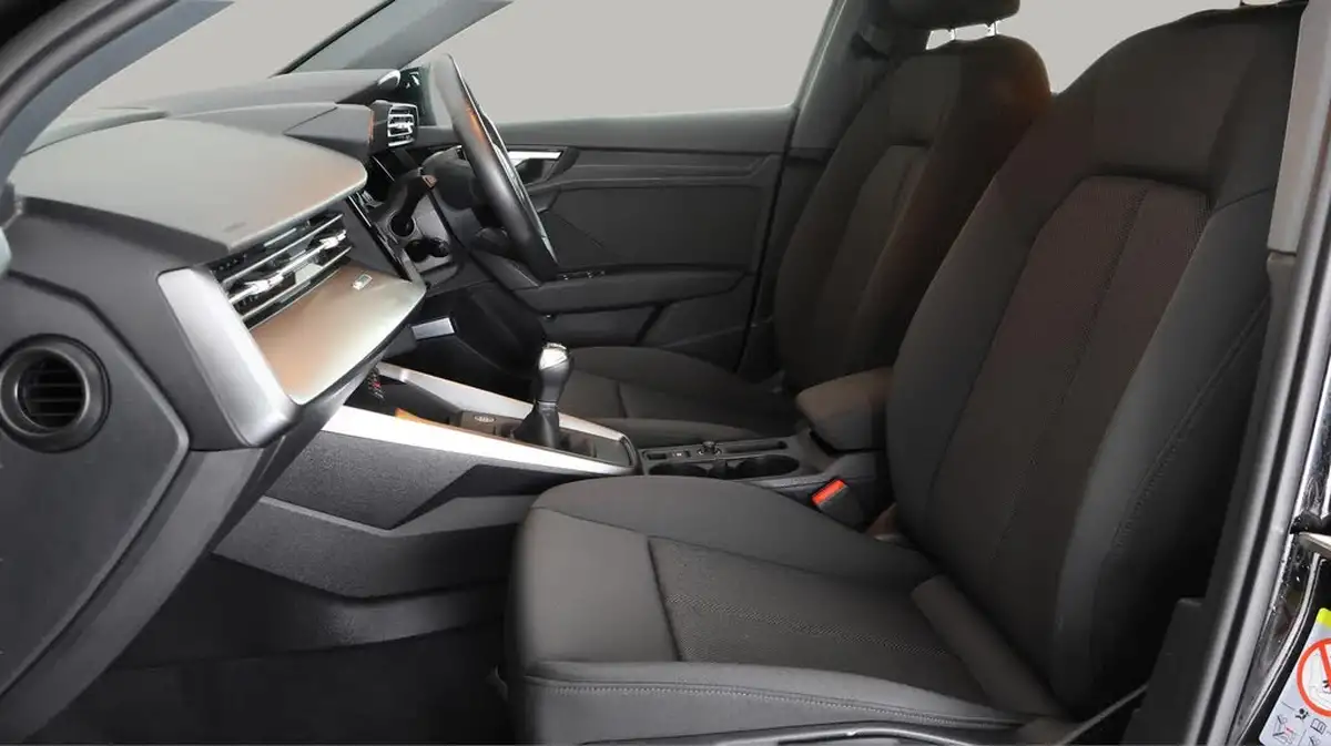 2021-audi-a3-15-35-tfsi-technik-big-14