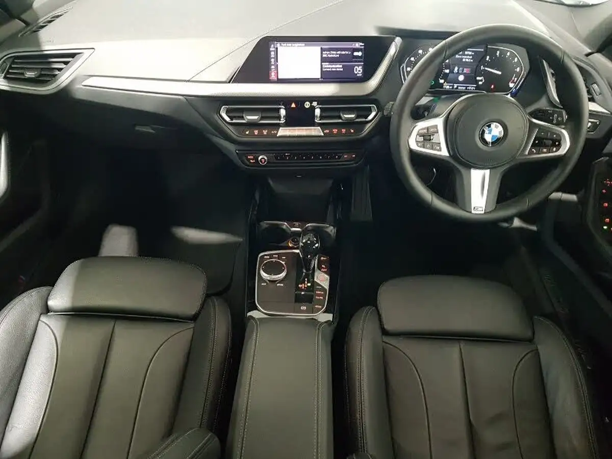 2021-bmw-1-series-15-118i-m-sport-lcp-dct-big-2