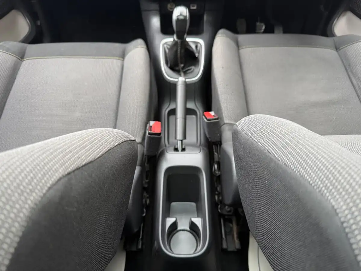 2017-citroen-c3-12-puretech-flair-82ps-big-30