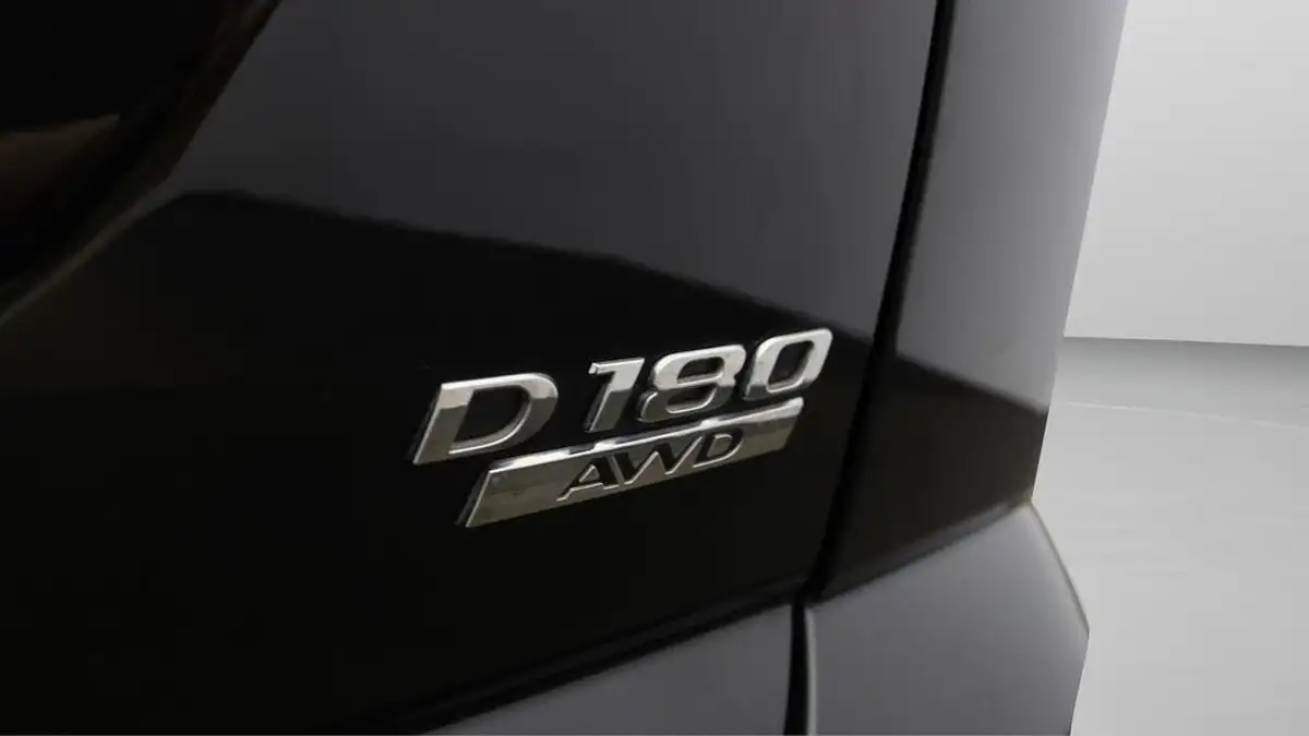 2020-jaguar-e-pace-20-i4d-r-dynamic-s-180ps-awd-auto-big-21